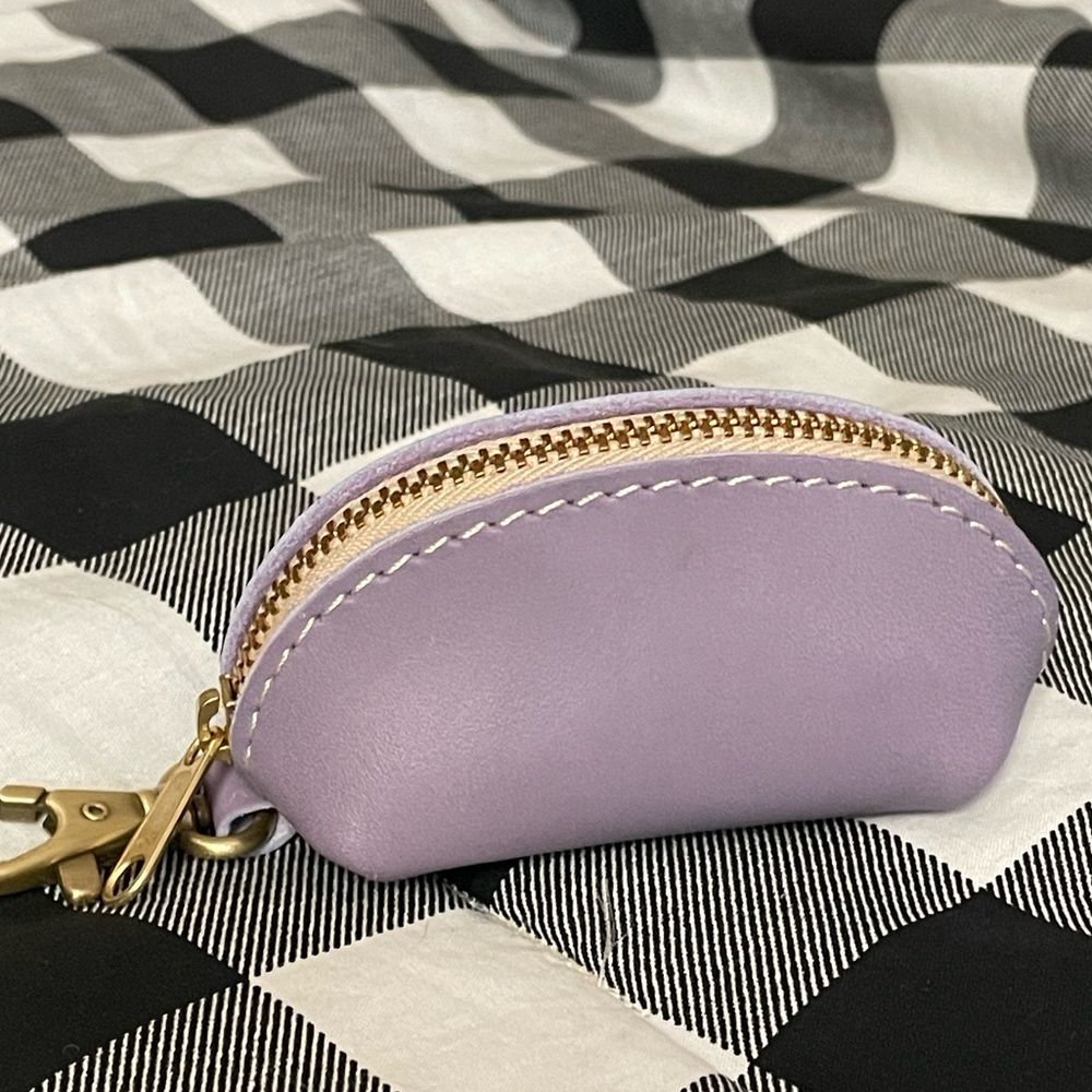 Portland Leather Goods taco keychain In Lavender.